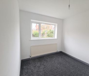 2 bedroom bungalow to rent - Photo 3