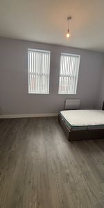 Studio Flat, Rimrose Road, L20 - Photo 3