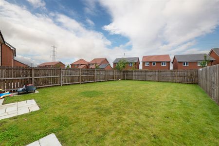 4 bed detached house to rent in Speckledwood Way, Great Park, NE13 - Photo 4