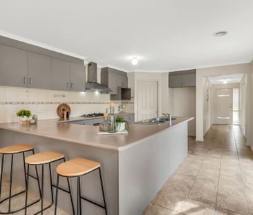 Don't miss out on this well presented home - Photo 4