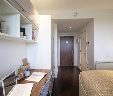 Apt 20, Piccadilly Residence - Photo 5