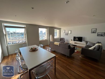 Location Appartement 3 pièces 145m² LA ROCHELLE 17000 - Photo 3