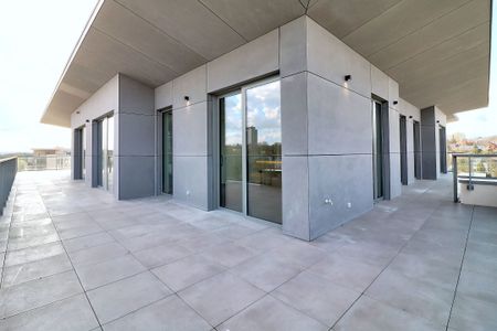 Penthouse - à louer - Photo 2