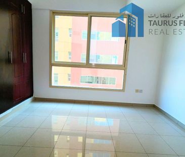 Spacious 2BHK/Front Of Bus/Pool GYM - Photo 2