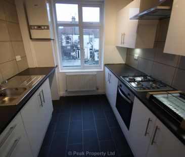 2 bedroom flat to rent - Photo 5