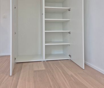 Renovated 4 BDR/4 bathroom ground floor with garden! - Photo 5