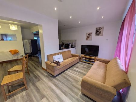 Middleton Boulevard, Nottingham - Photo 3