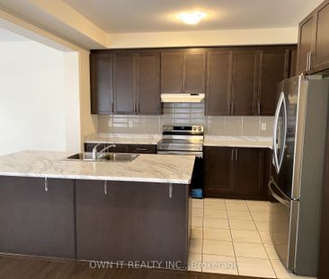 For Lease - 28 Donald Ficht Crescent, Brampton, Ontario - Photo 5