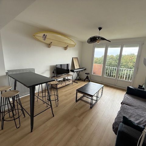 À louer – T4 meublé 85 m² – Quartier Saint-Pierre, Brest - Photo 1
