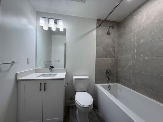 For Lease - 715 Davis Drive Unit# 1109, Newmarket, Ontario - Photo 1