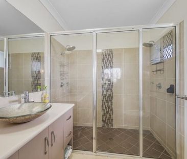 2 Goldfish Court, Burdell - Photo 5