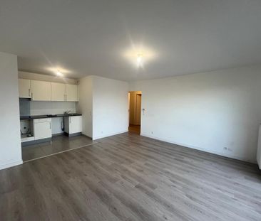 Location Appartement 3 pièces 64m² NANTEUIL LES MEAUX 77100 - Photo 3