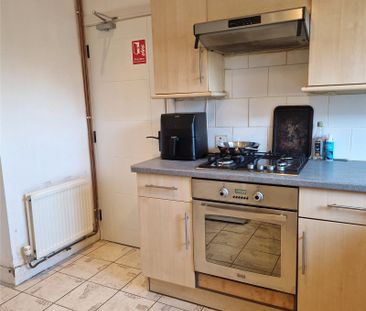 1 bedroom property to rent - Photo 6