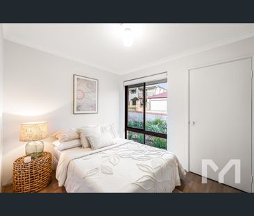 2B Coolgardie Avenue, East Fremantle, WA 6158 - Photo 3