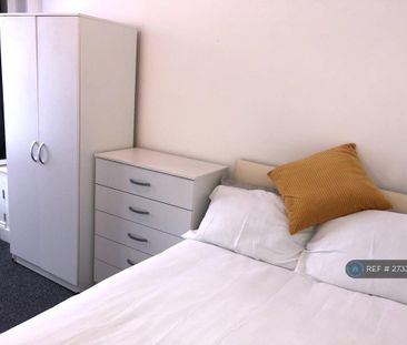 1 bedroom in a house share to rent - Photo 5