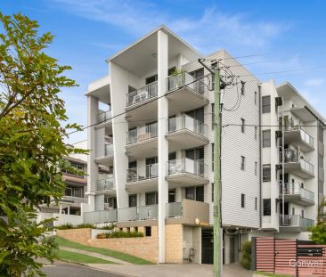 “EXECUTIVE APARTMENT WITH LEAFY OUTLOOK” - Photo 3