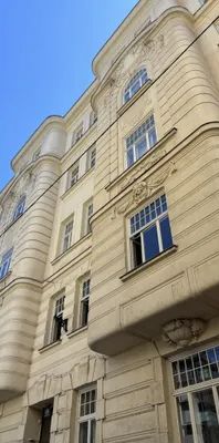 ERSTBEZUG NACH GENERALSANIERUNG: Hochwertige 5-Zimmer-Altbauwohnung in der Taubstummengasse, 1040! - Foto 1