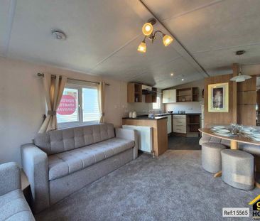 2 bedroom park home to rent - Photo 1
