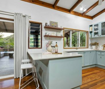 PICTURESQUE SURROUNDS!!! - Photo 6