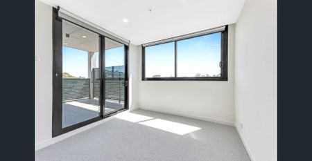 Sophistication Meets Luxury - Photo 3