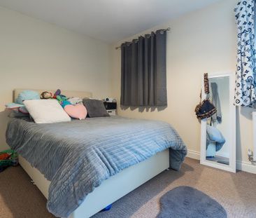 3 bedroom terraced house to rent - Photo 5