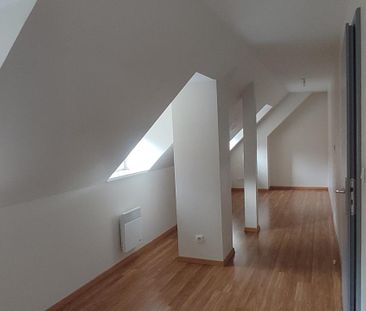 Location appartement 3 pièces de 81.02m² - Photo 1