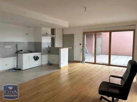 Location Appartement 3 pièces 79m² LE MANS 72100 - Photo 2