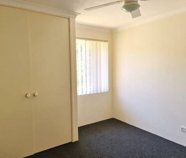 Coastal Cul-de-Sac Living - Photo 4