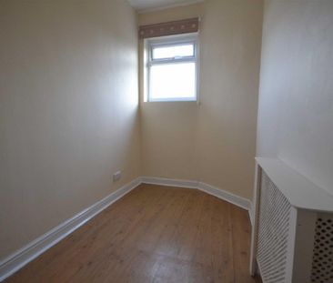 3 bed House - Terraced for Rent - Photo 6