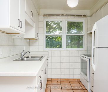 For Lease - 207D North Park Street, Belleville, Ontario - Photo 5