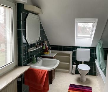 Gütersloh-Spexard, 3 Zimmer DG-Wohnung, ideal für Pendler - Photo 4