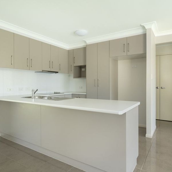 Stylish, Spacious Unit - Photo 1