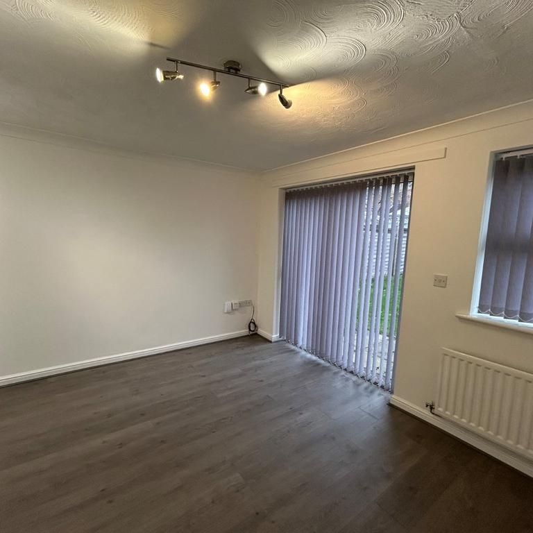 2 bedroom house to rent - Photo 1