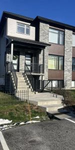 Magnifique 5 et demi disponible 1 avril - Photo 4