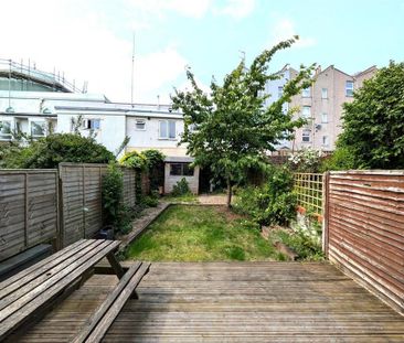 2 bedroom house to rent - Photo 1