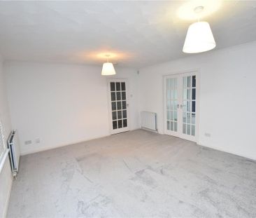 2 bedroom bungalow to rent - Photo 1