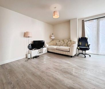 Flat to rent - Photo 3