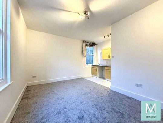 Marine Parade, Worthing, BN11 - Photo 1