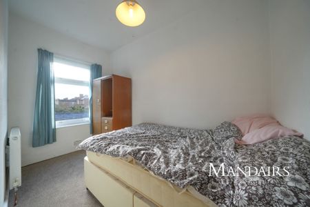 Queens Walk, Woodston, Peterborough - Photo 5