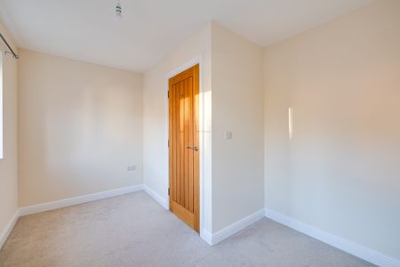 The Hollies, Chester - Photo 5