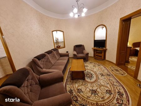 Inchiriez ap.2 camere la Casa, Central-Episcopiei, Curte, Parcare! - Fotografie 5