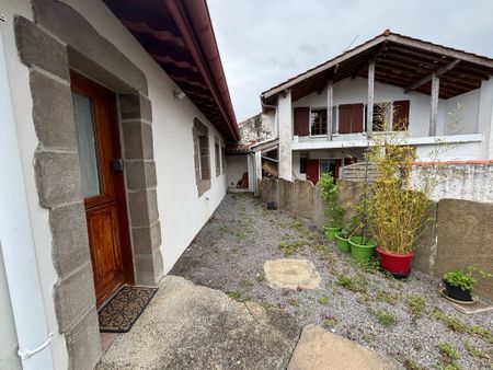 Urrugne - Maison - 79m² - Photo 5