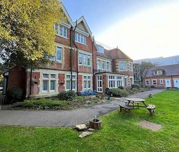 Bournemouth, BH1 - Photo 1