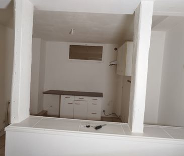 Location Appartement 2 pièces 73m² ELBEUF 76500 - Photo 3