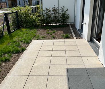 Wohnen in mit eigenem Gartenanteil - Tolle 2-Zimmer-Neubauwohnung m... - Photo 2