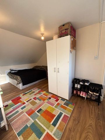 Room in a Shared House, Conley Road, NW10 - Photo 5