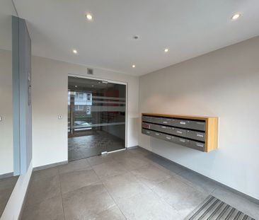 Gelijkvloerse verdieping met één slaapkamer in Enghien - Foto 6