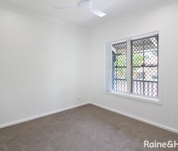 Tranquil Retreat in a Quiet Pocket at the Foothills of Mt Coot-tha - Photo 2