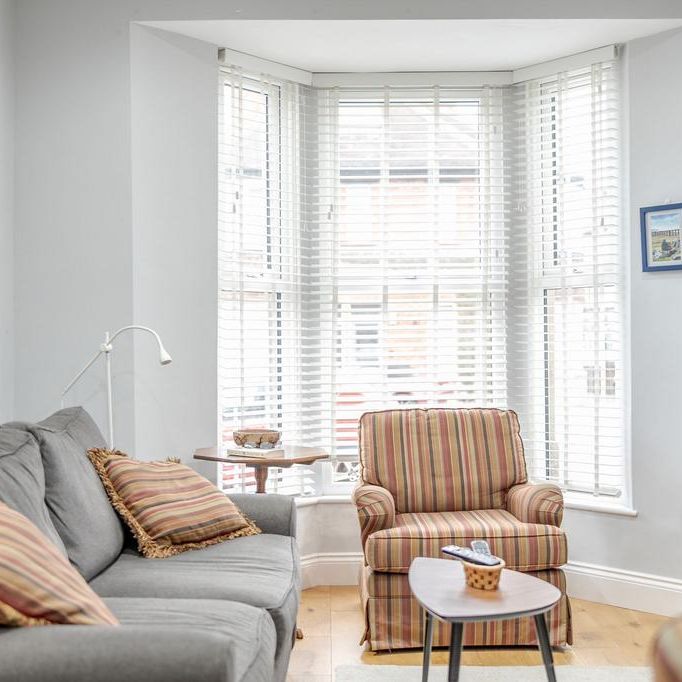 3 bedroom terraced house to rent - Photo 1