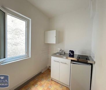 Location Appartement 1 pièce 24m² POITIERS 86000 - Photo 3